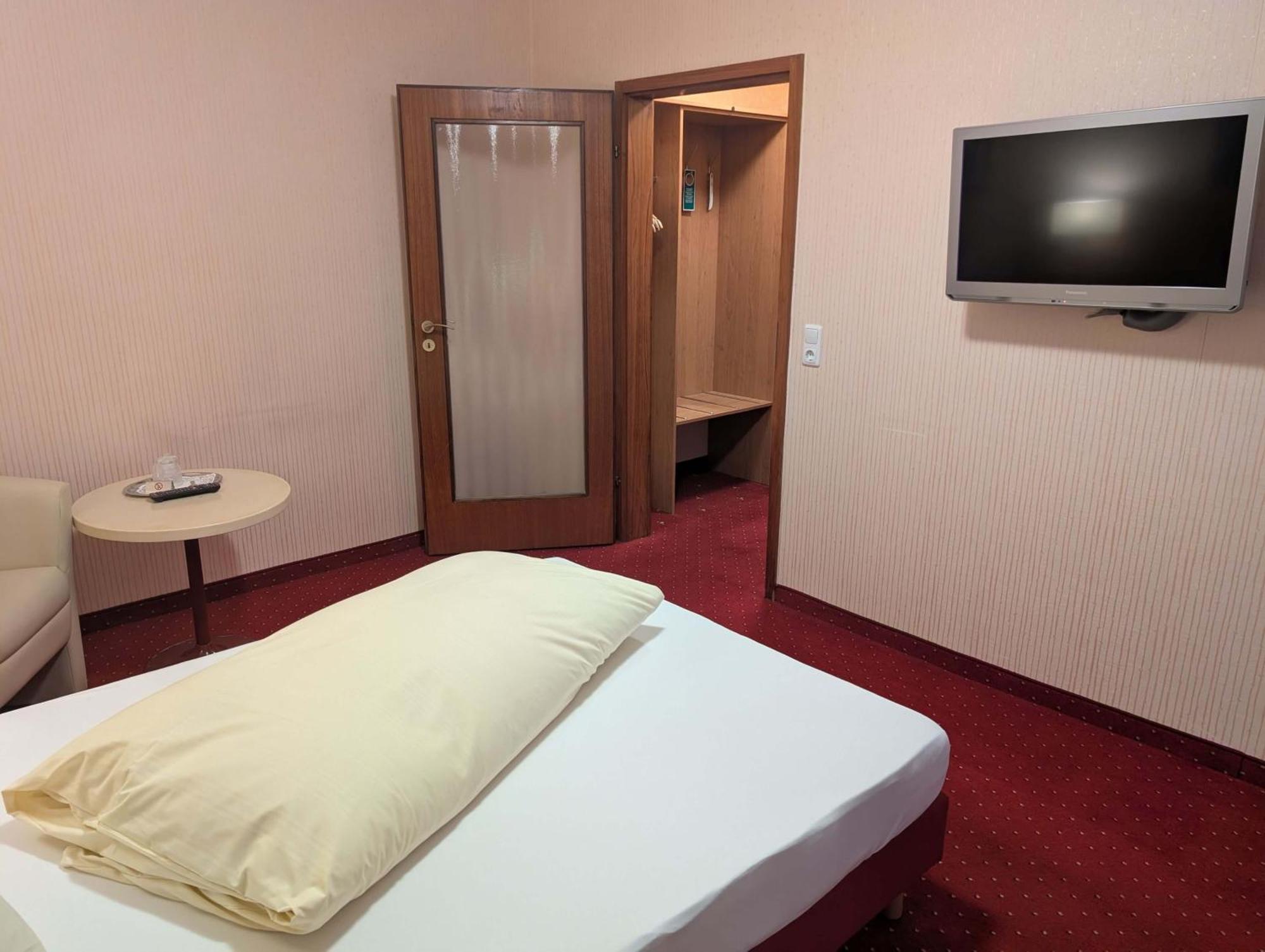 Stadthotel اوغسبورغ المظهر الخارجي الصورة