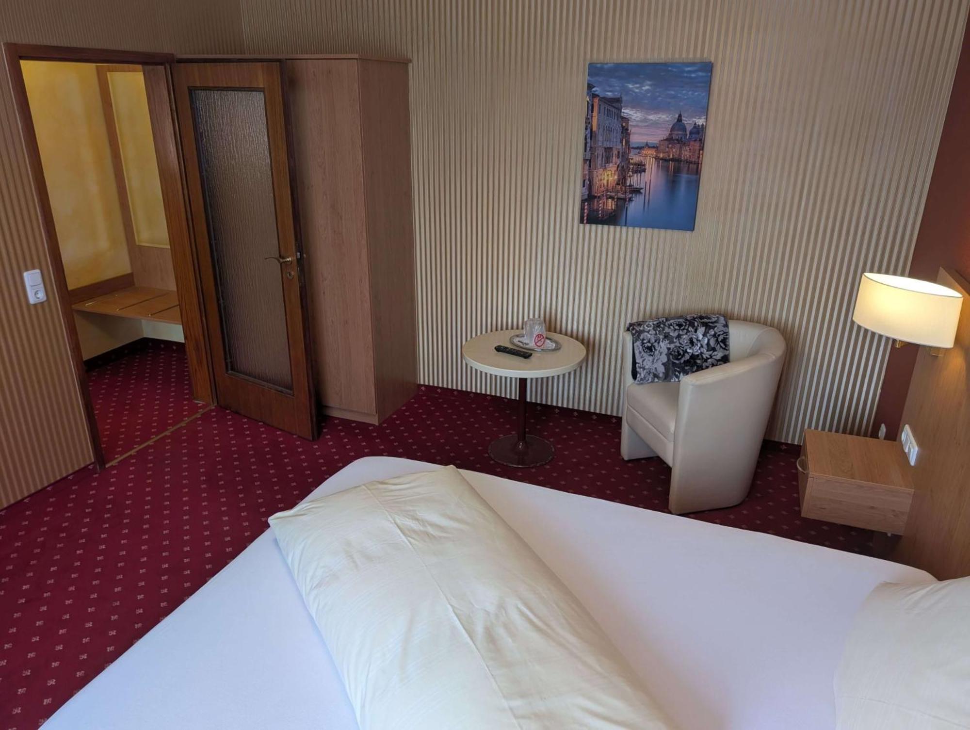 Stadthotel اوغسبورغ المظهر الخارجي الصورة